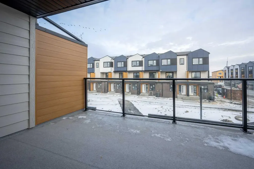 8535 19 Avenue SE Calgary AB T2A 7W8
