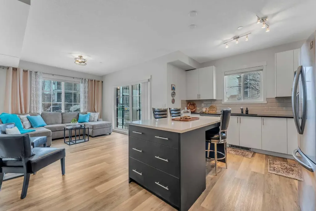 298 Sage Meadows Park NW Calgary AB T3P 1P5