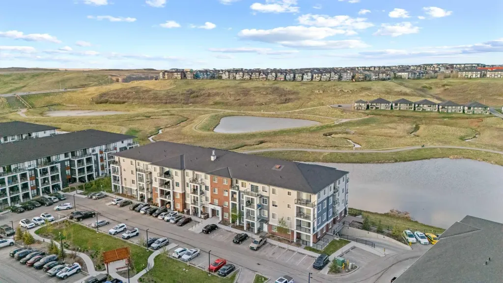 298 Sage Meadows Park NW Calgary AB T3P 1P5