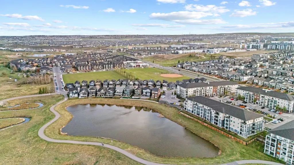 298 Sage Meadows Park NW Calgary AB T3P 1P5