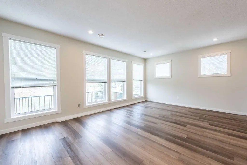 428 Cranbrook Square SE Calgary AB T3M 3K8