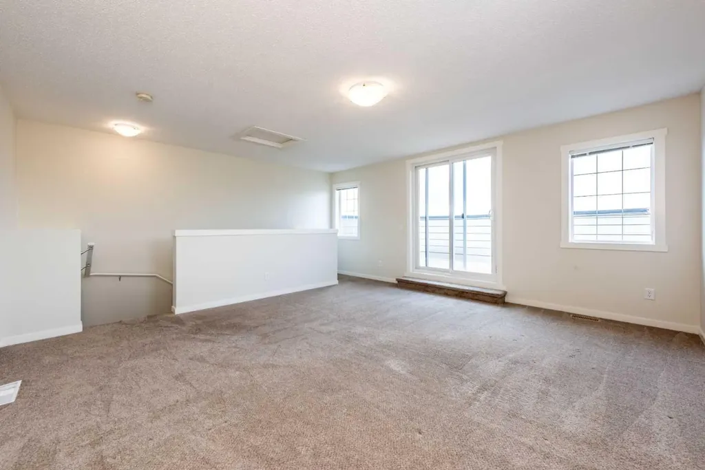 428 Cranbrook Square SE Calgary AB T3M 3K8