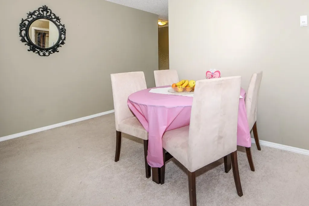 5 Saddlestone Way NE Calgary AB T3J 0S2