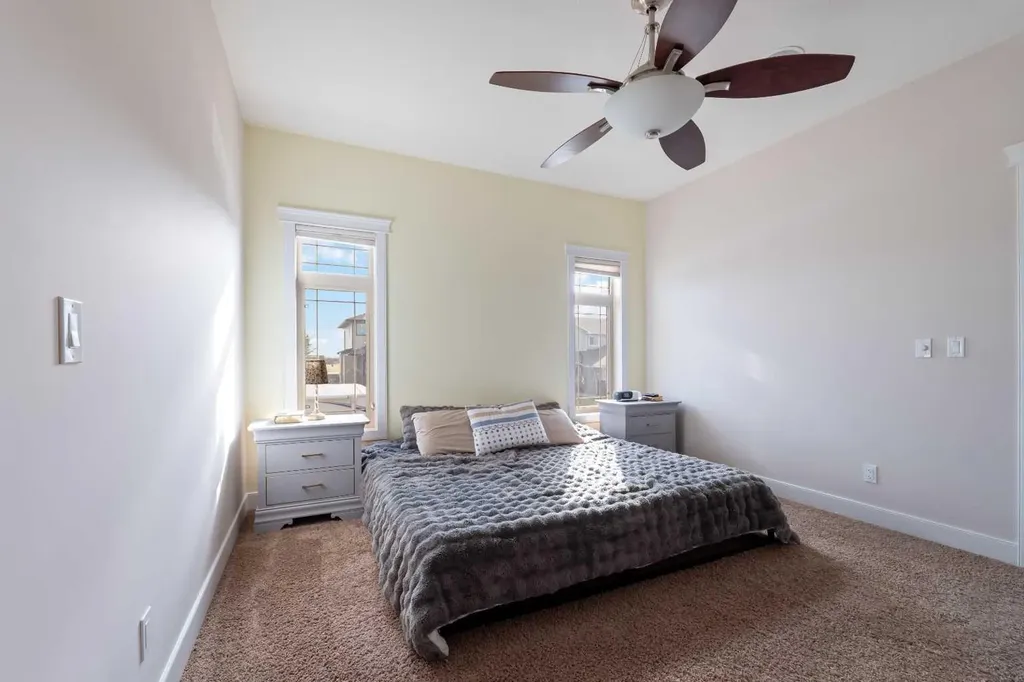 900 Carriage Lane Place Carstairs AB T0M0N0