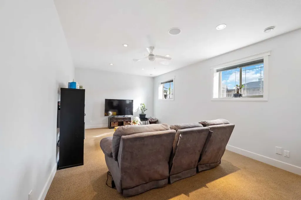 900 Carriage Lane Place Carstairs AB T0M0N0