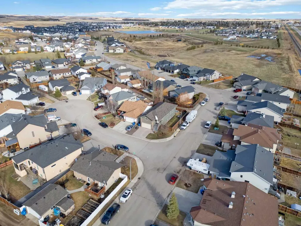 900 Carriage Lane Place Carstairs AB T0M0N0
