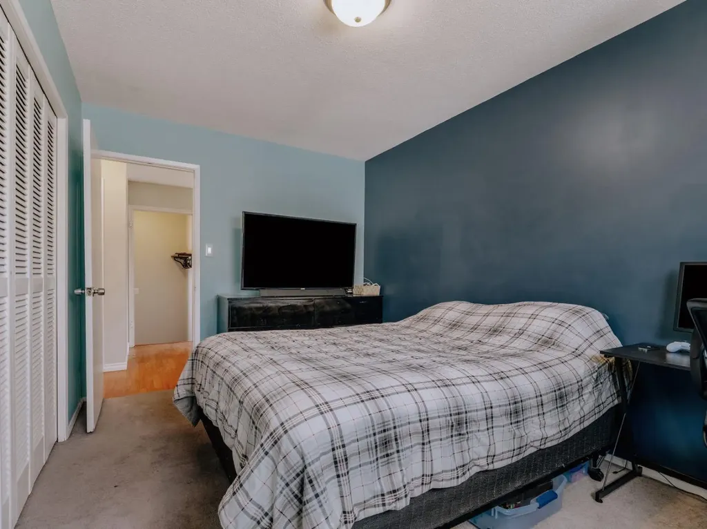 62ND Avenue Taber AB T1G1J7