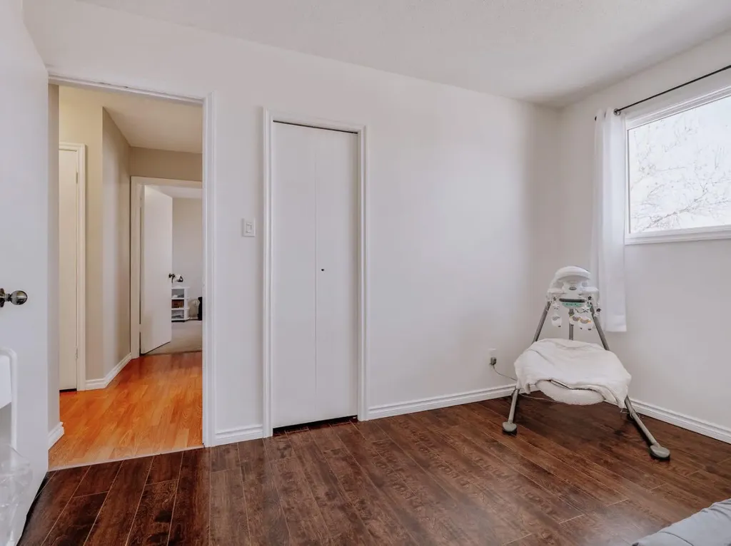 5007 62 Avenue Taber AB T1G1J7