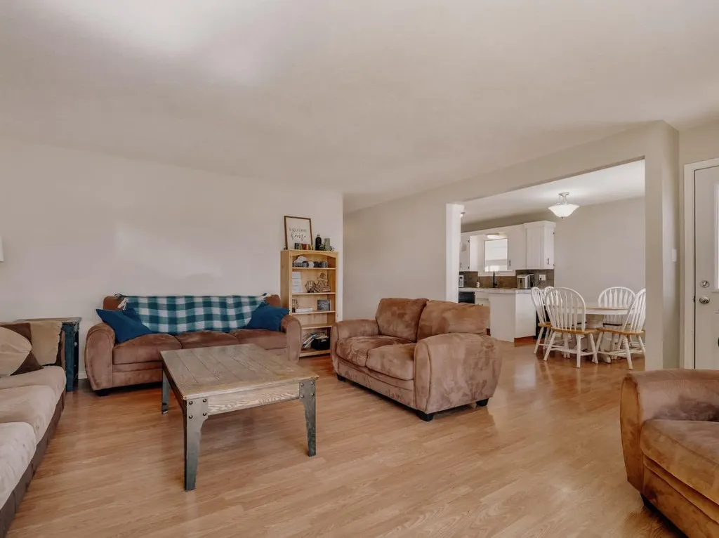 62ND Avenue Taber AB T1G1J7