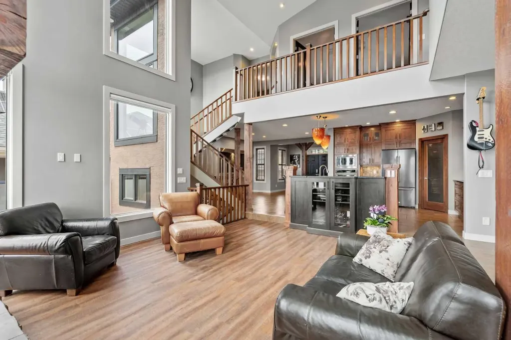 88 Crestridge Way SW Calgary AB T3B 5Z2