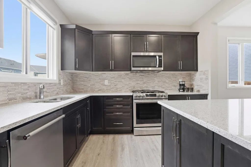312 Carrington Way NW Calgary AB T3P 1N5
