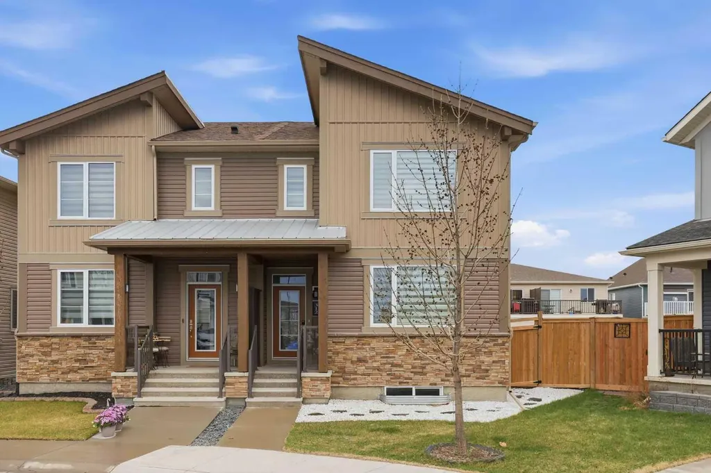 312 Carrington Way NW Calgary AB T3P 1N5