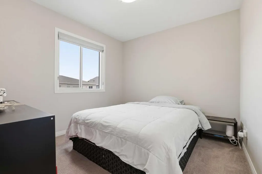 312 Carrington Way NW Calgary AB T3P 1N5