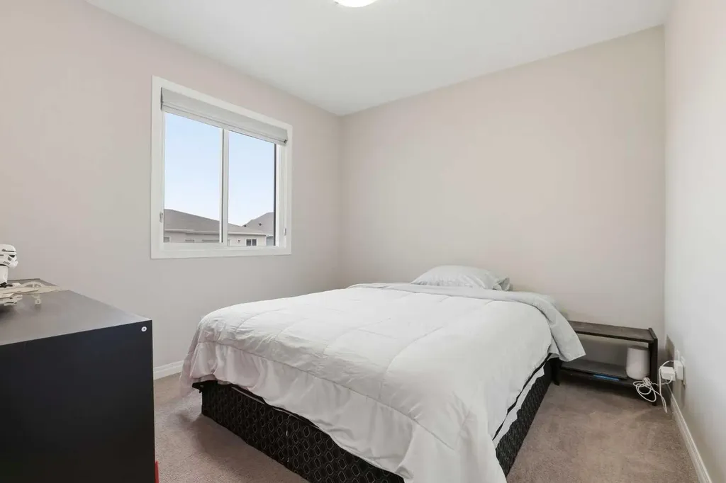 312 Carrington Way NW Calgary AB T3P 1N5