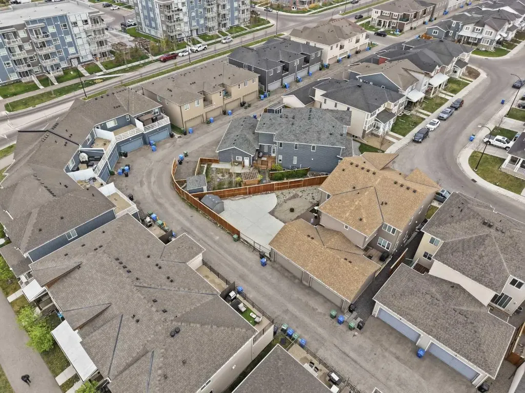 312 Carrington Way NW Calgary AB T3P 1N5