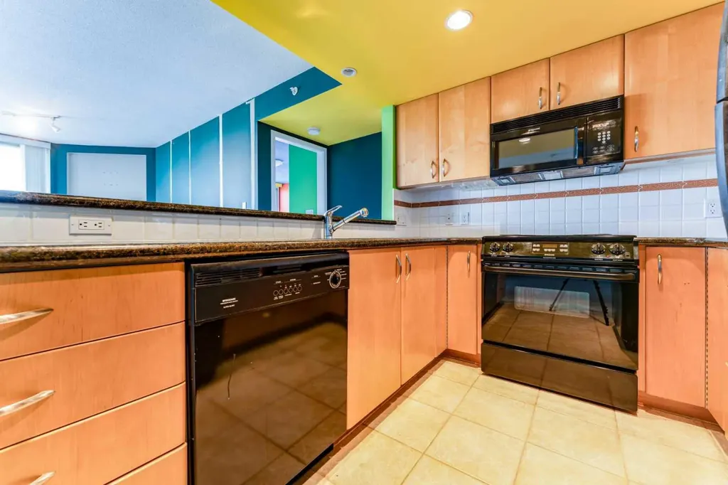1108 6 Avenue SW Calgary AB T2P5K1