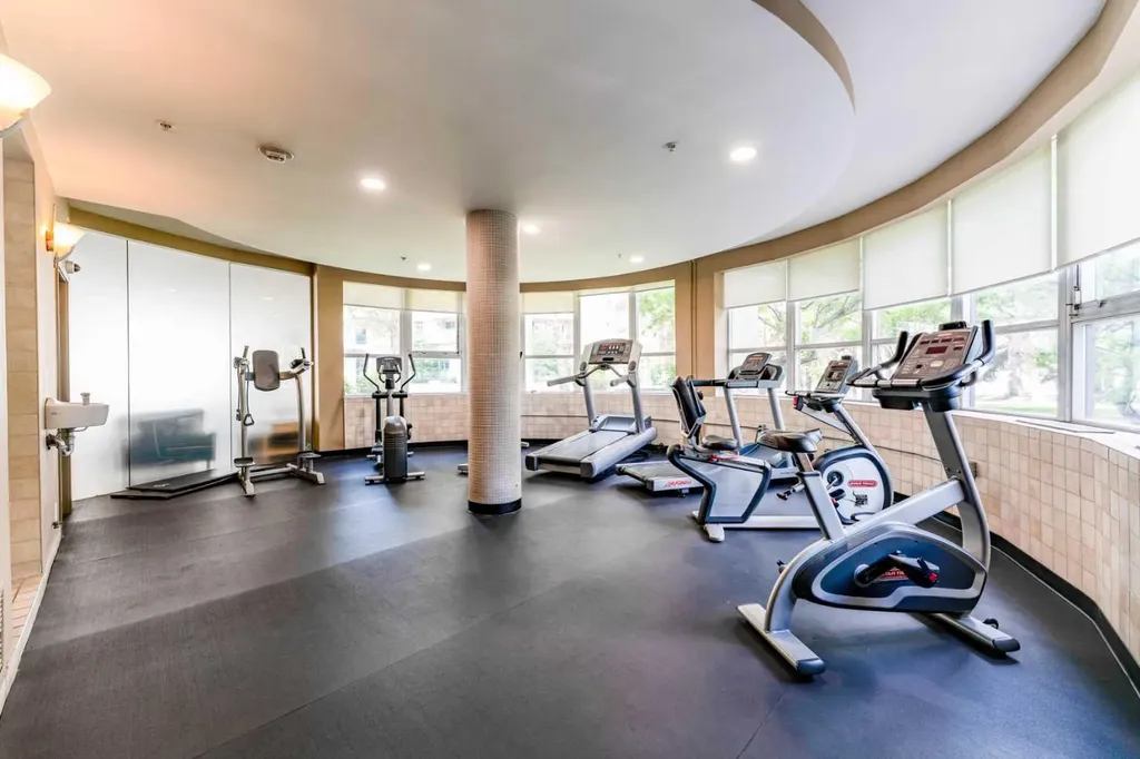 1108 6 Avenue SW Calgary AB T2P5K1