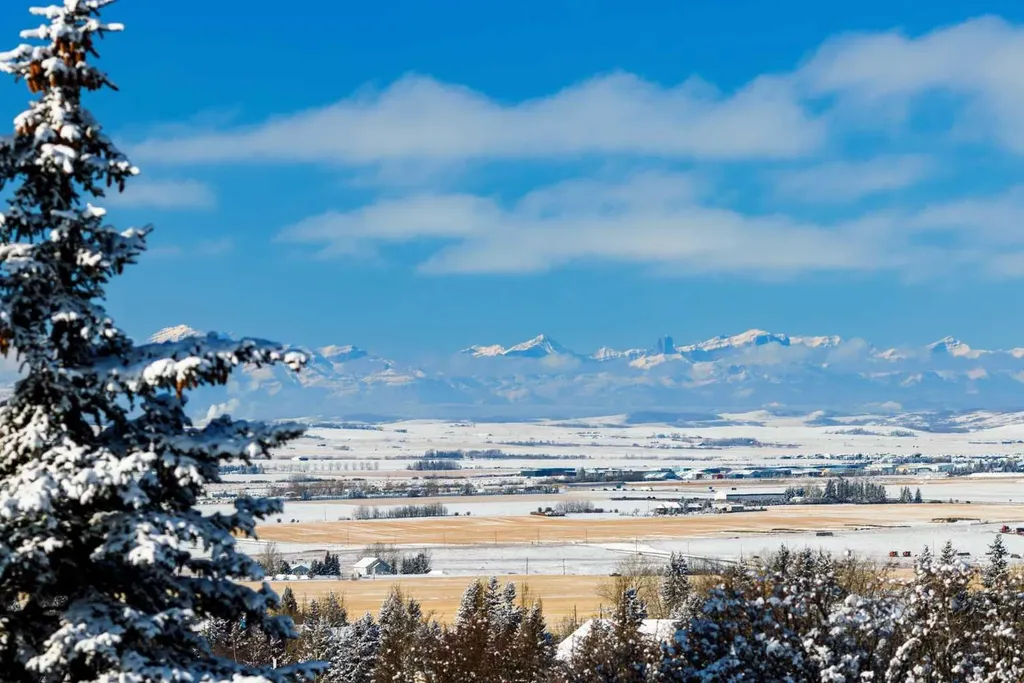57 Uplands Ridge SW Rural Rocky View County AB T3Z 3N5