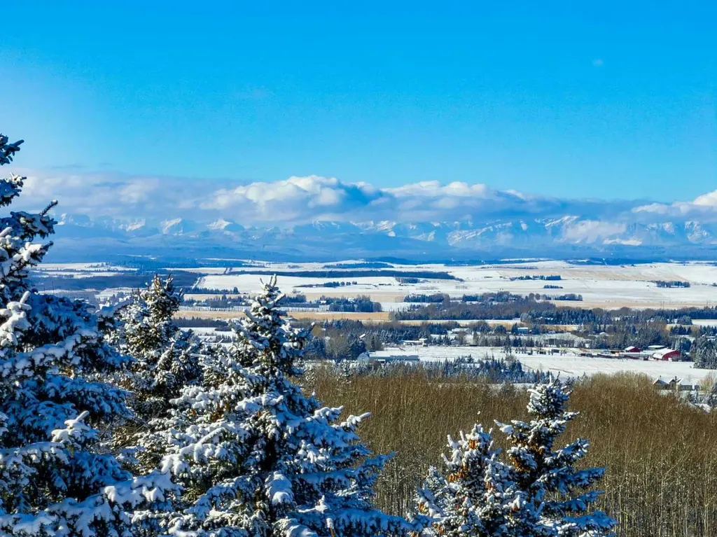 57 Uplands Ridge SW Rural Rocky View County AB T3Z 3N5
