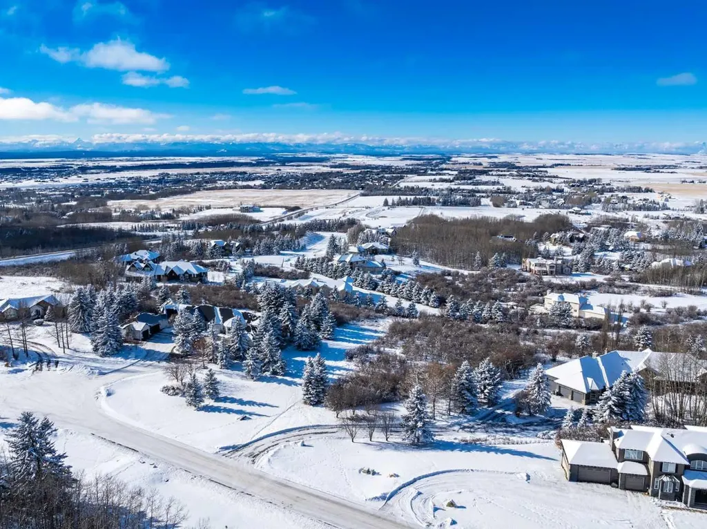 57 Uplands Ridge SW Rural Rocky View County AB T3Z 3N5