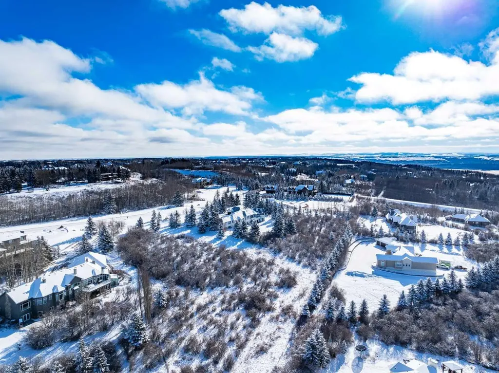 57 Uplands Ridge SW Rural Rocky View County AB T3Z 3N5