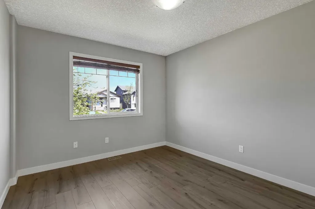 11261 75a Avenue Grande Prairie AB T8W 0C3
