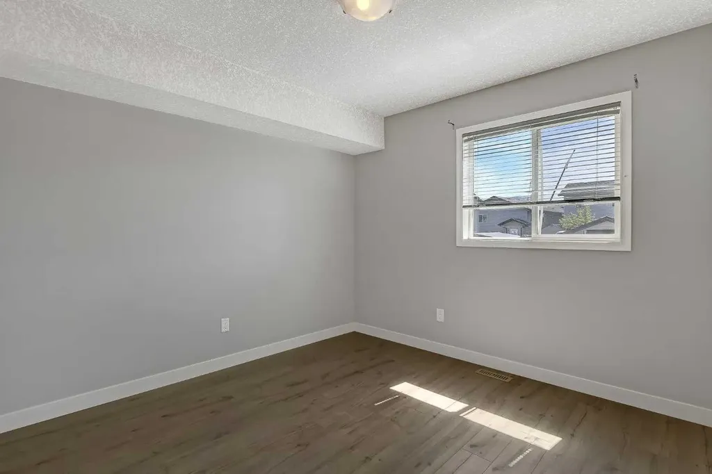 11261 75a Avenue Grande Prairie AB T8W 0C3