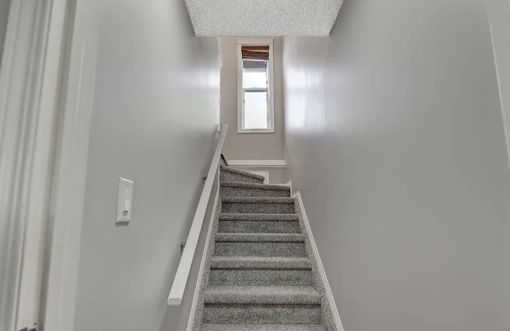 11261 75a Avenue Grande Prairie AB T8W 0C3