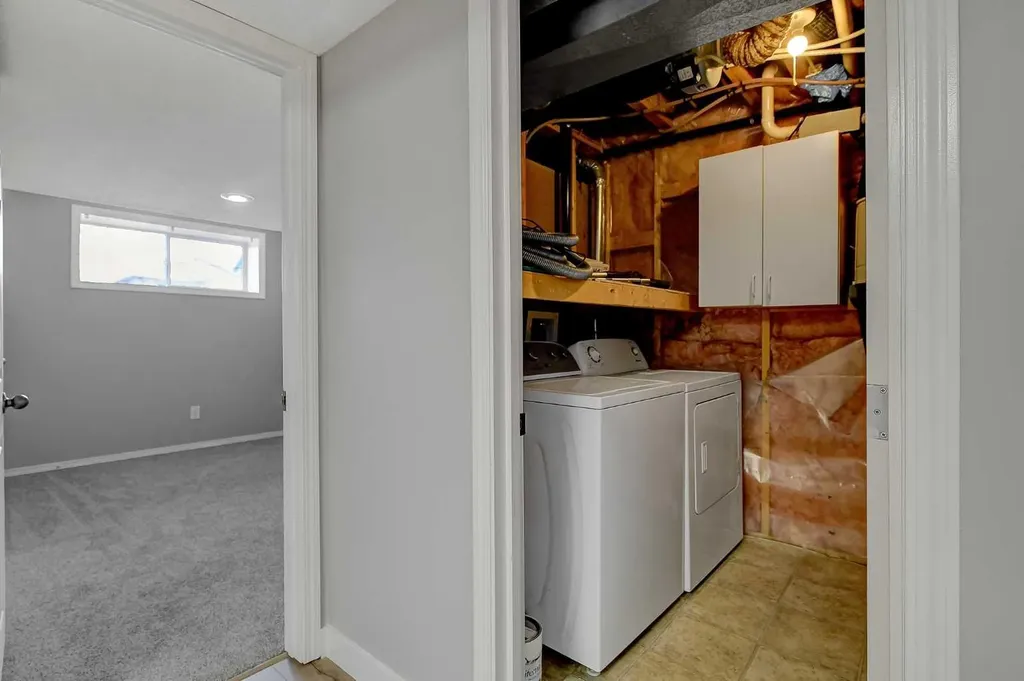 11261 75a Avenue Grande Prairie AB T8W 0C3
