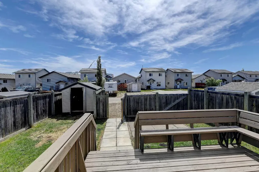 11261 75a Avenue Grande Prairie AB T8W 0C3