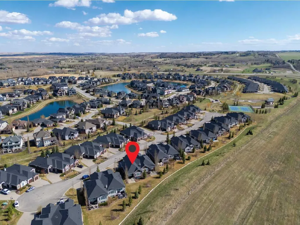 117 Spring Water Close Heritage Pointe AB T1S 4K5