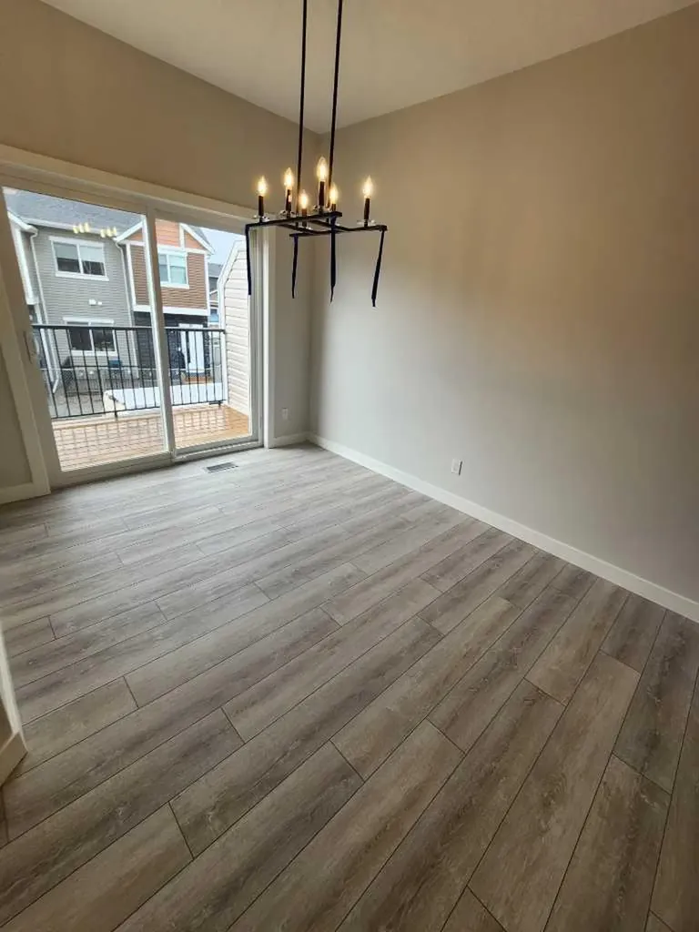 96 Tuscany Summit Square NW Calgary AB T3M 0G1
