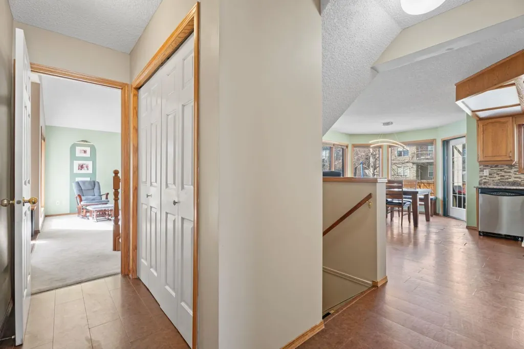 133 Carr Crescent Okotoks AB T1S 1E5