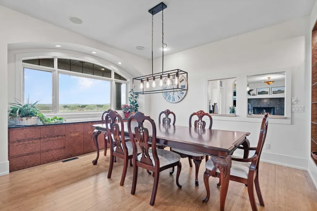 16019 298 Avenue W Rural Foothills County AB T1S 5P5