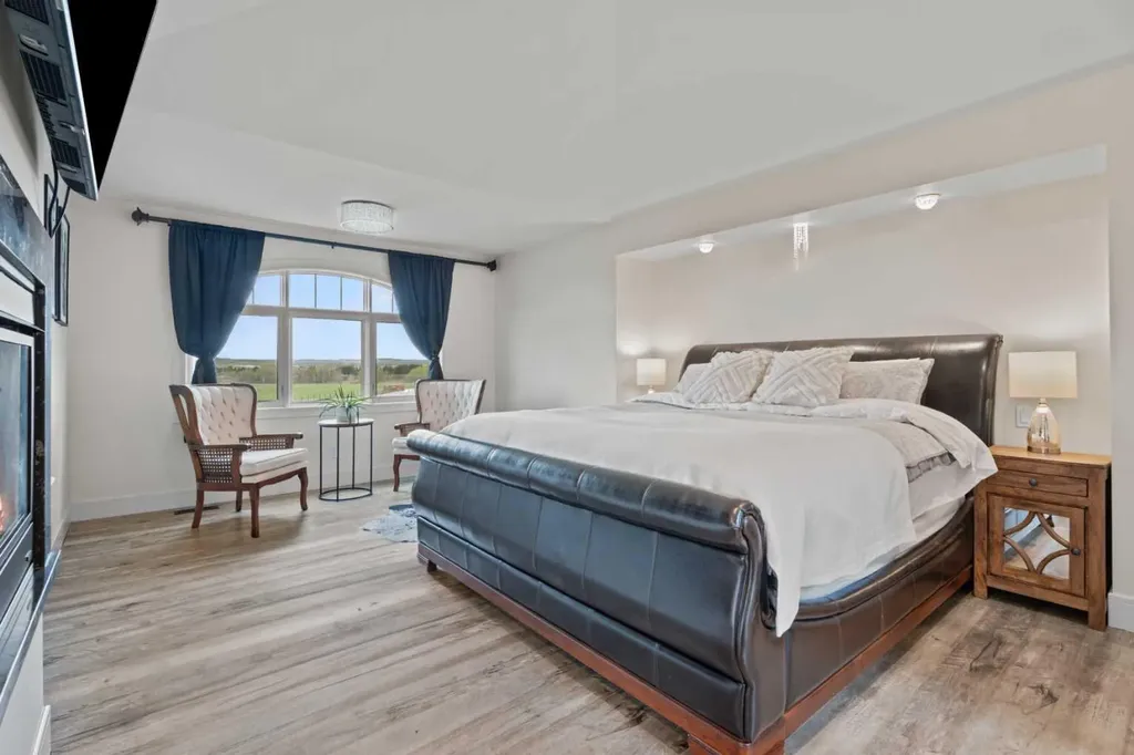 16019 298 Avenue W Rural Foothills County AB T1S 5P5