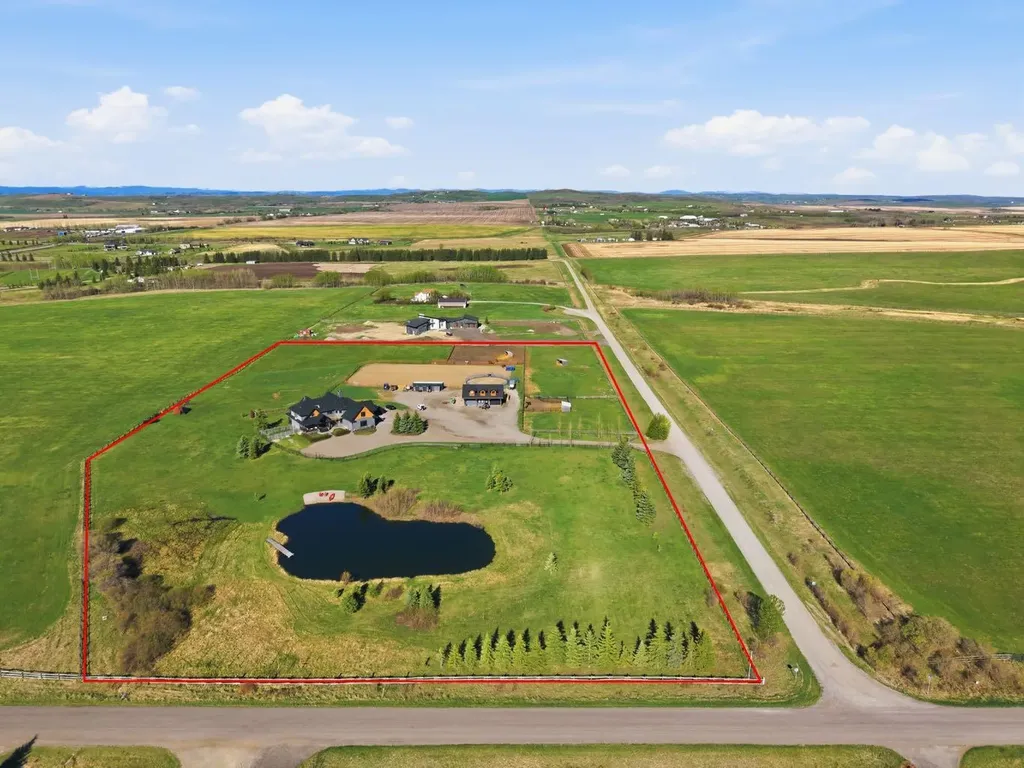 16019 298 Avenue W Rural Foothills County AB T1S 5P5