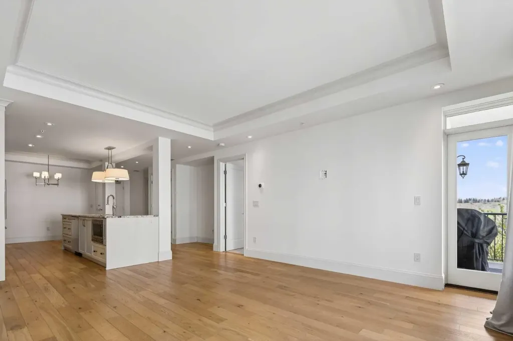 221 Quarry Way SE Calgary AB T2C 5M7
