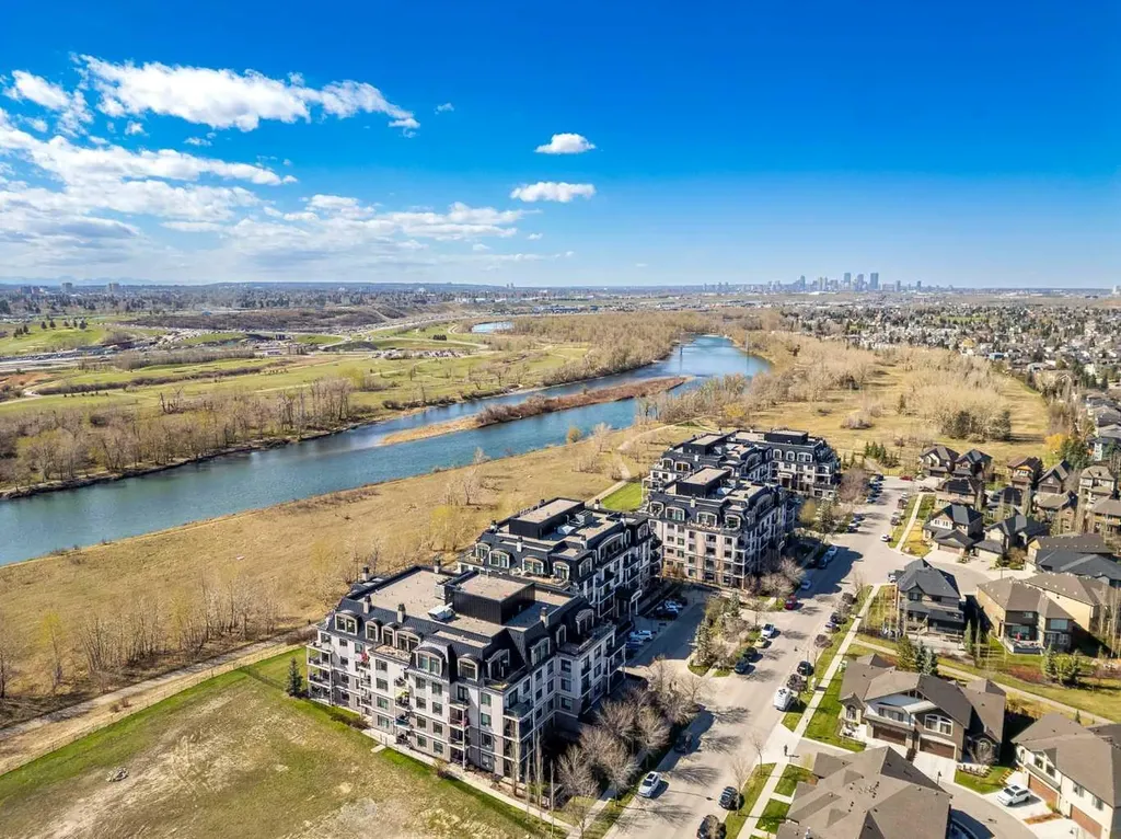 221 Quarry Way SE Calgary AB T2C 5M7