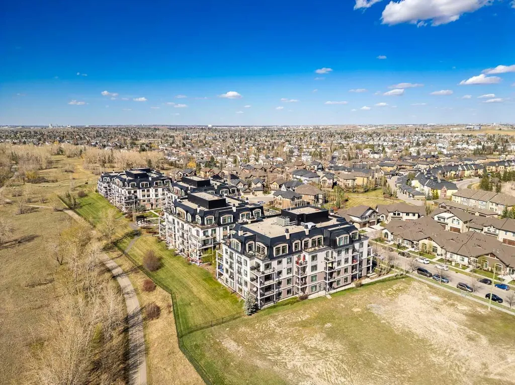 221 Quarry Way SE Calgary AB T2C 5M7
