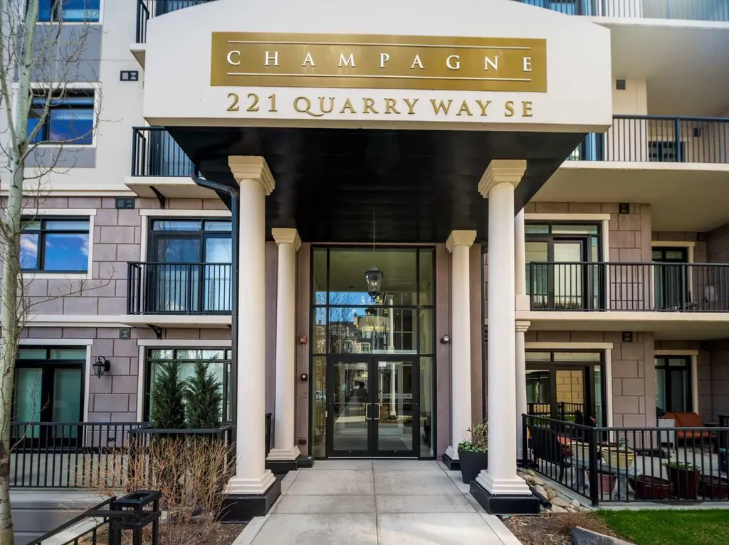 221 Quarry Way SE Calgary AB T2C 5M7