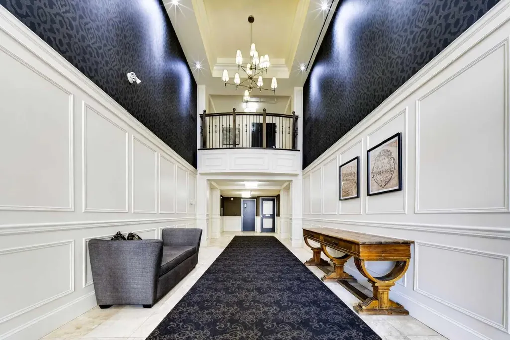 221 Quarry Way SE Calgary AB T2C 5M7