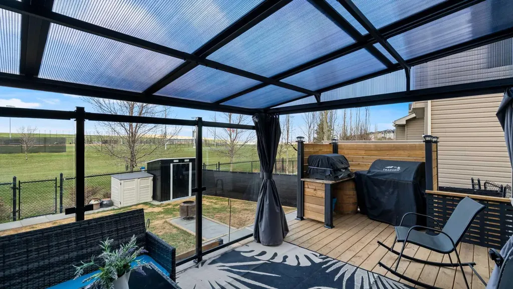 36 New Brighton Landing SE Calgary AB T2Z0S5