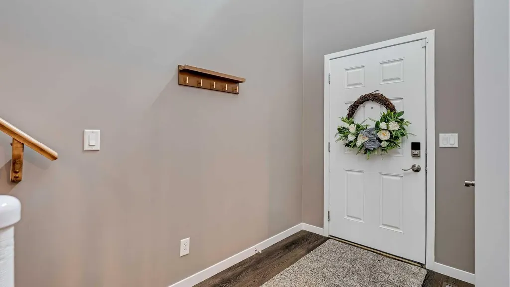 36 New Brighton Landing SE Calgary AB T2Z0S5