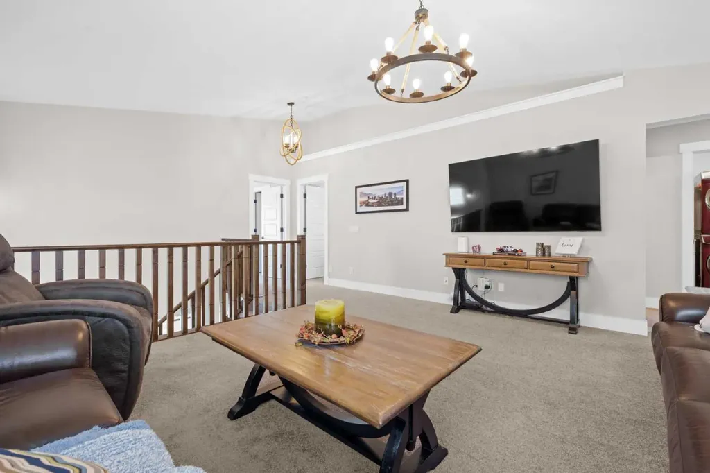237 Kinniburgh Way Chestermere AB T1X 0R9