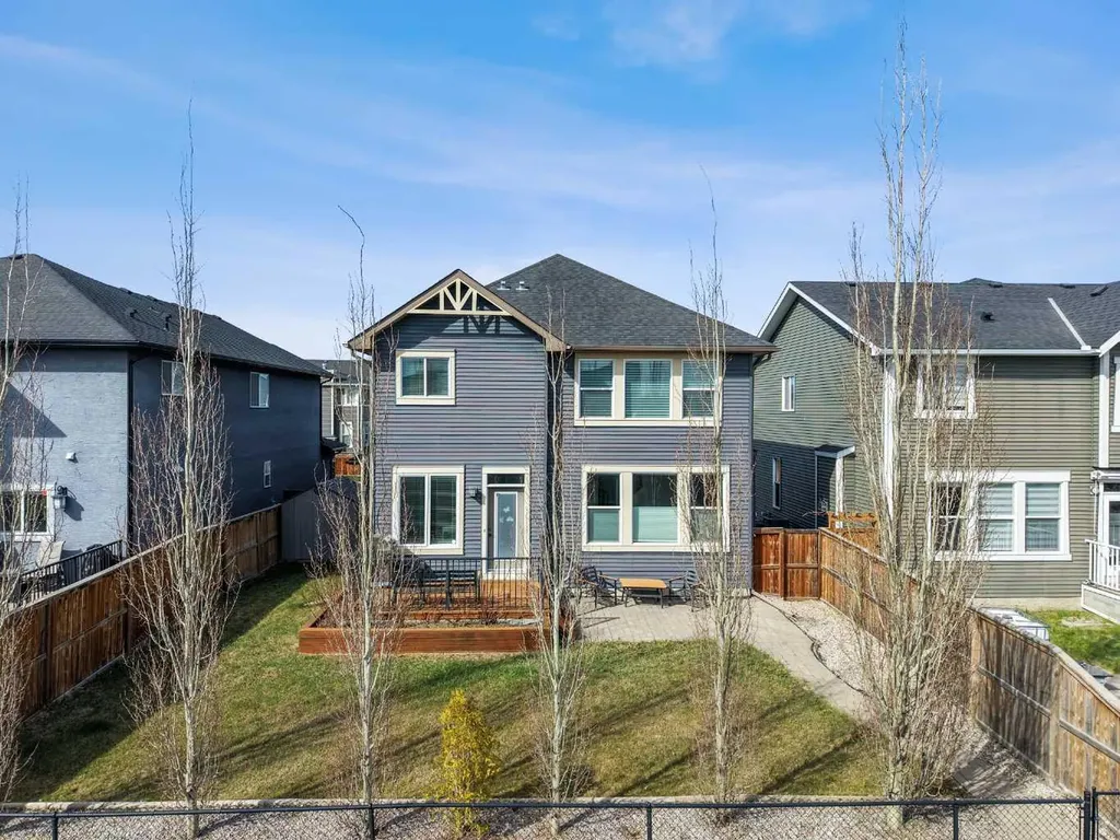 237 Kinniburgh Way Chestermere AB T1X 0R9