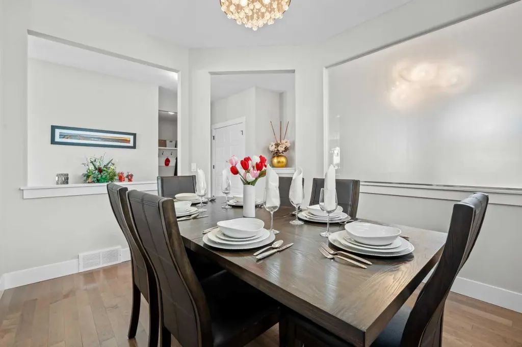 237 Kinniburgh Way Chestermere AB T1X 0R9
