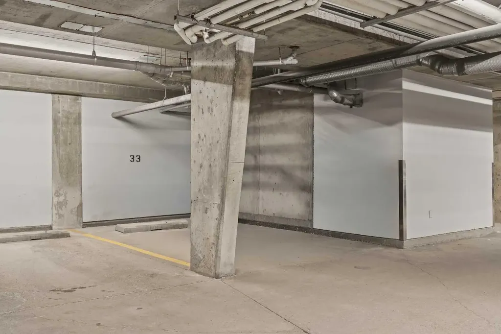 3651 Marda Link SW Calgary AB T3T 6J7
