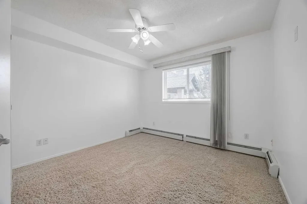 4975 130 Avenue SE Calgary AB T2Z 4M4
