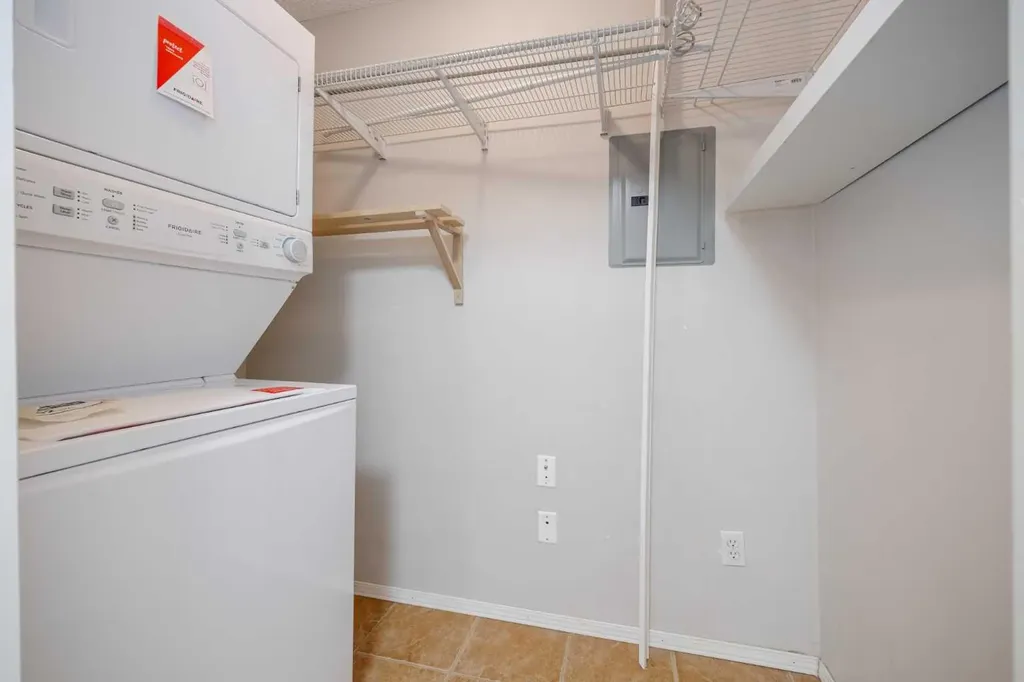 4975 130 Avenue SE Calgary AB T2Z 4M4
