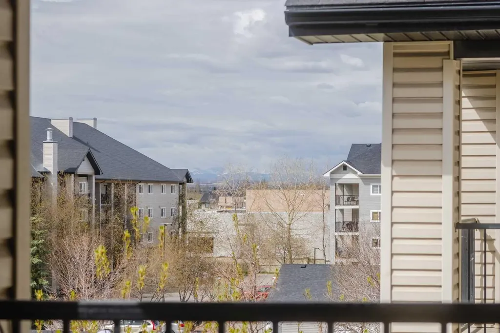 4975 130 Avenue SE Calgary AB T2Z 4M4